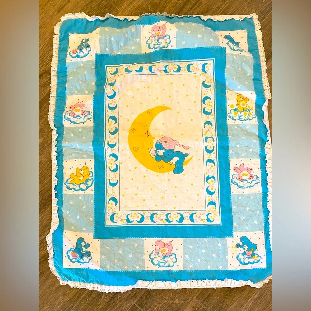 VTG 80s CARE BEARS Nursery Crib Quilt Toddler Blanket